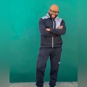 The North face men’s joggers brand new with tags